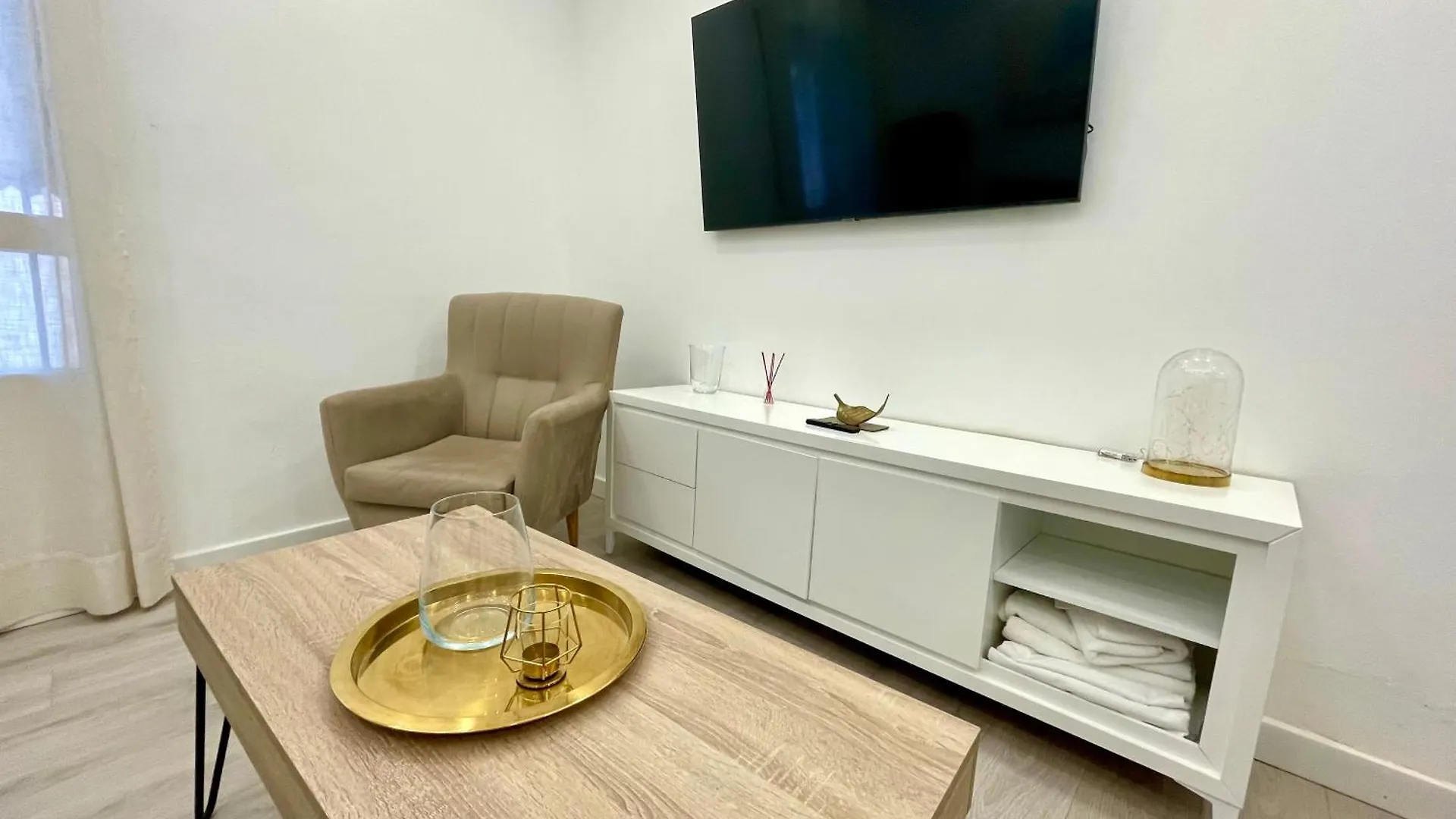 Cordoba Tinte Suites 0*,