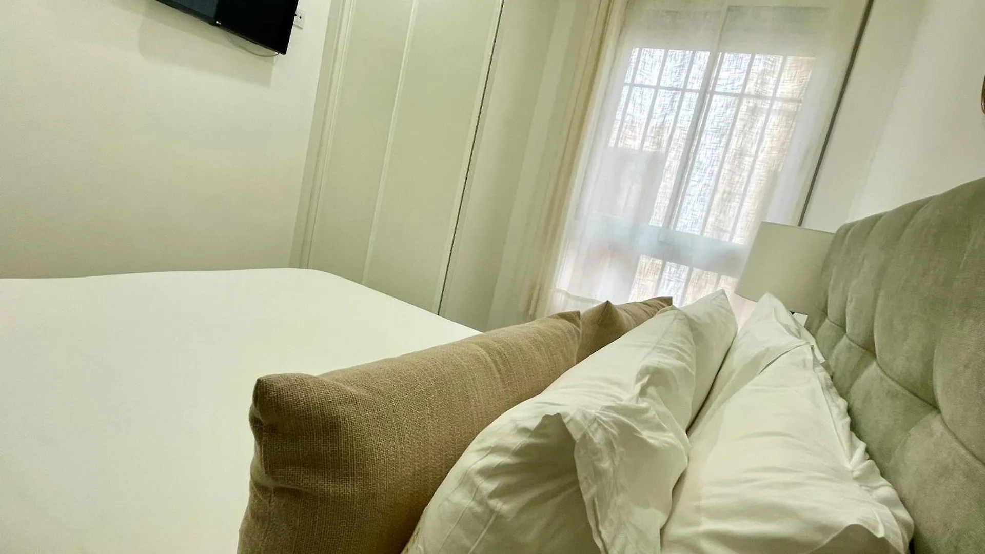 Cordoba Tinte Suites 0*,