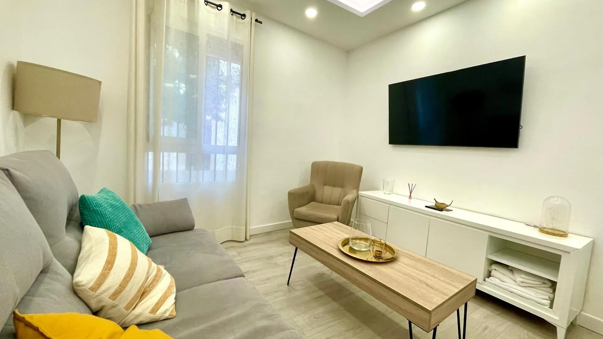 Cordoba Tinte Suites Apartment
